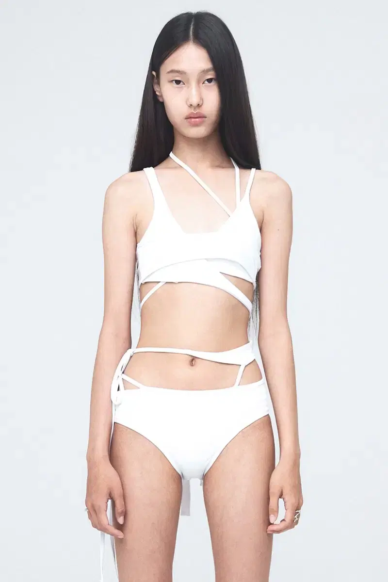 [새상품/ NACHE] WIND LAYERED BIKINI WHITE